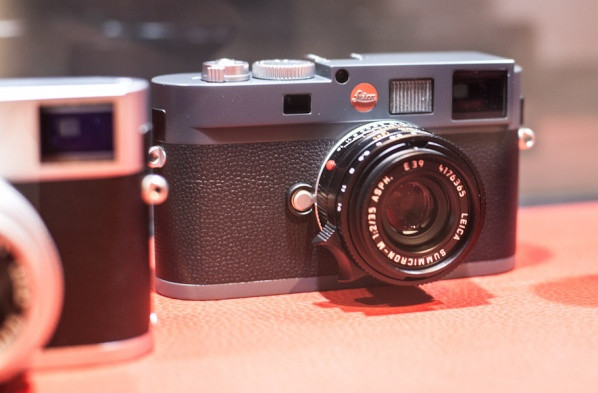 Leica M-E