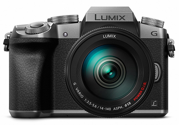 Panasonic G7 silver front