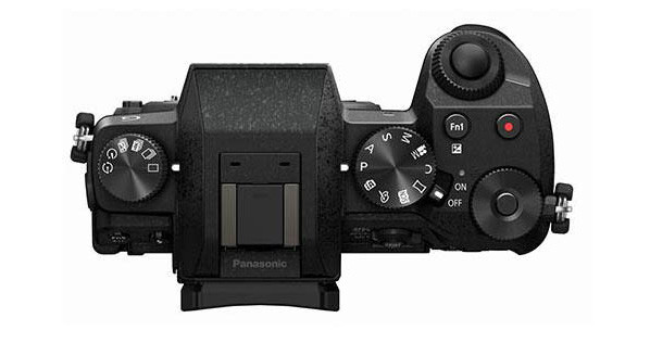 Panasonic G7 top