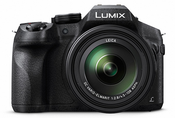 Panasonic Lumix FZ300 front