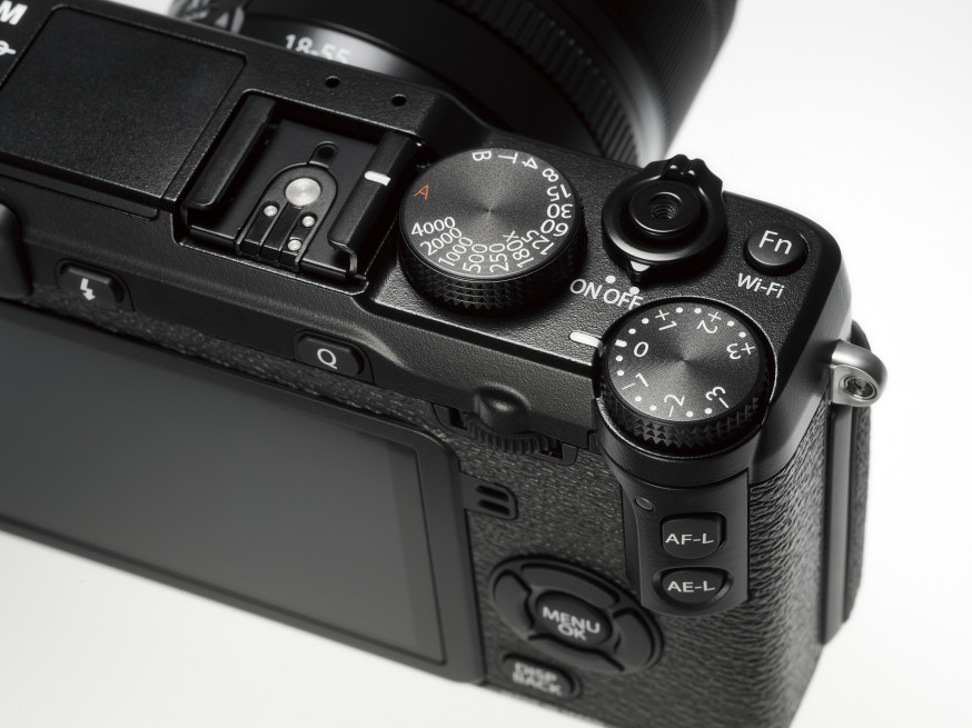 Fujifilm X-E2S - Preview