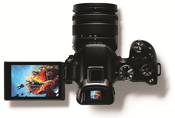 Samsung NX30 top