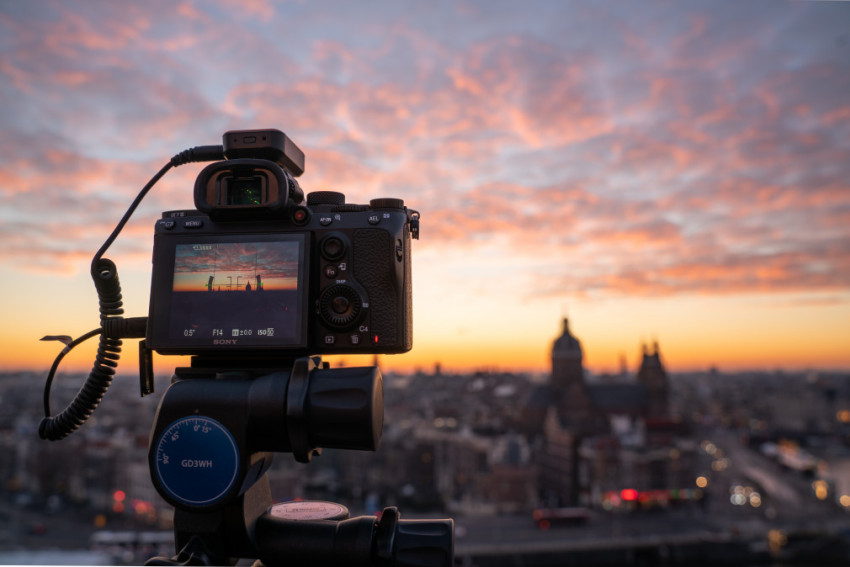 Albert Dros toont schoonheid van Amsterdam in 4K timelapse-film