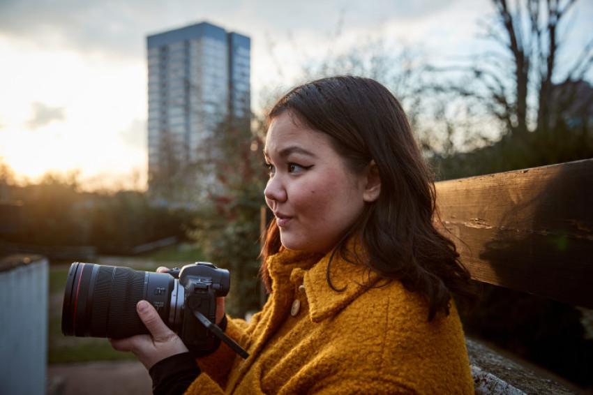 Vrouwelijke fotografen opgelet: meld je nu aan voor de Canon Female Photojournalism Grant!