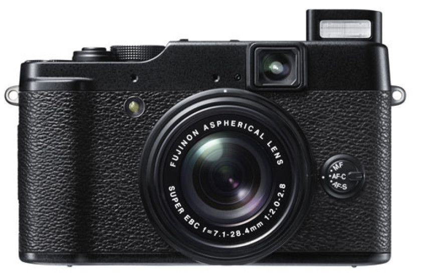 Preview: Fujifilm X10