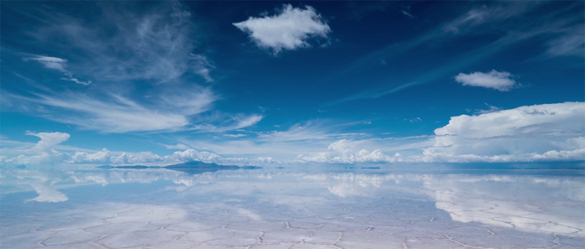 MustSee: Reflections from Uyuni